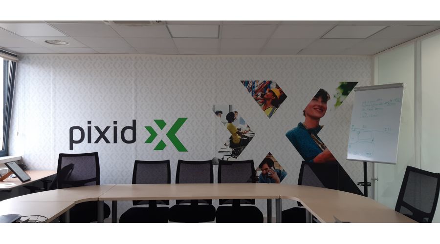 Mise à jour de la signalétique intérieure du groupe PIXID suite au rebranding de la marque