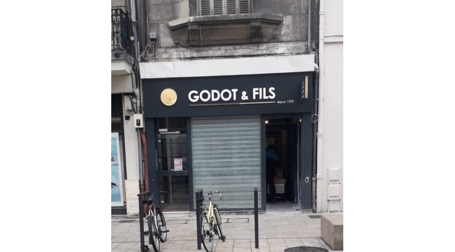 GODOT & FILS