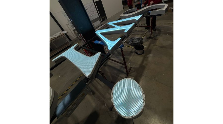 Enseignes lumineuses 