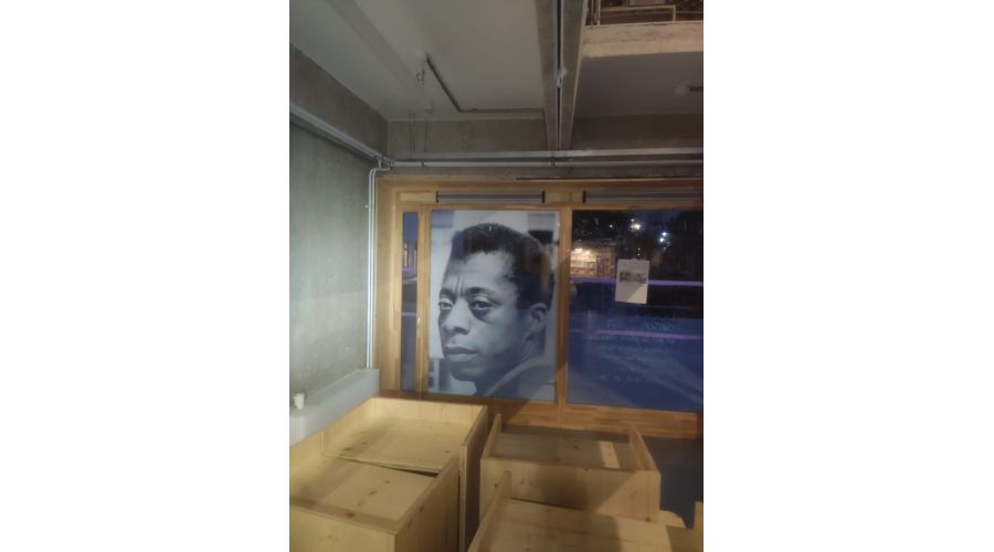 Signalétique responsable pour la Médiathèque James Baldwin 