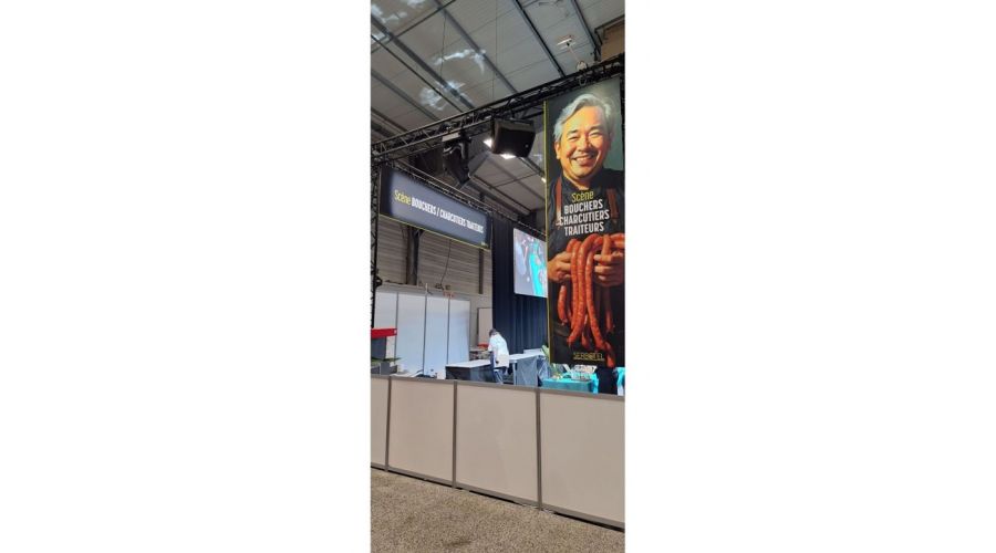 Salon Serbotel - une signalétique éco-responsable