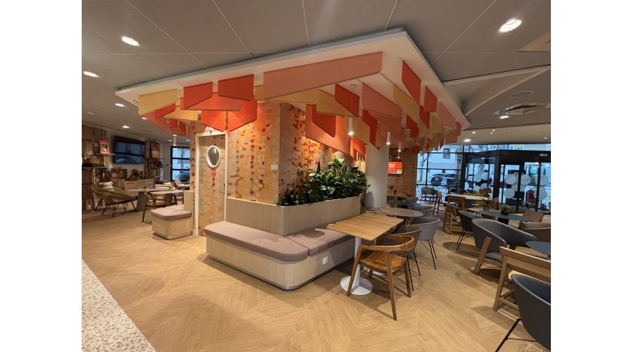 Signalétique & univers graphique pour B&B HOME – Rueil-Malmaison 