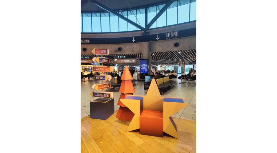 NOEL AEROPORT DE LYON