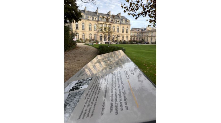 Table d’interprétation du palais de l’Elysée 