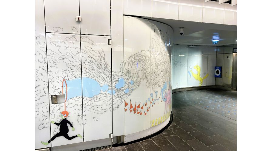 Stéréo Bleu Banane, une immersion graphique monumentale dans le métro parisien