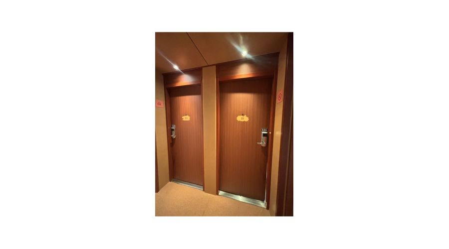 Signalétique & univers graphique pour B&B HOME – Rueil-Malmaison 