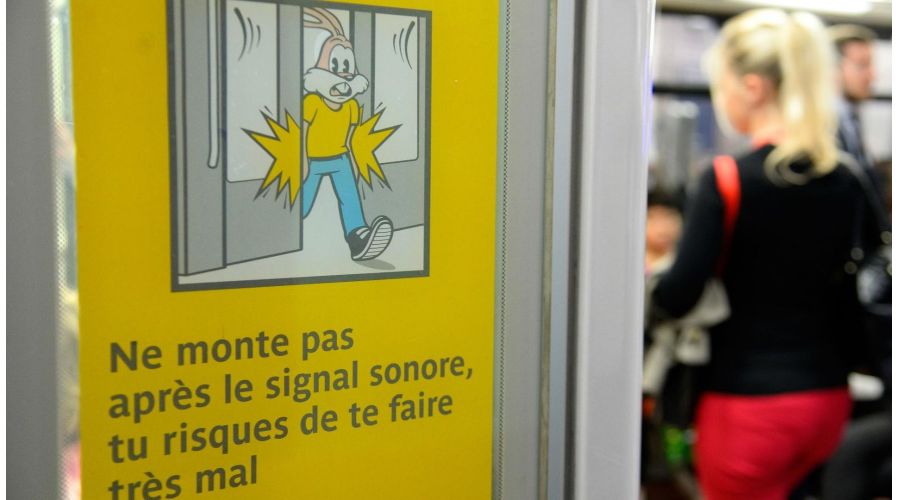 Serge le Lapin – Signalétique de prévention du métro parisien