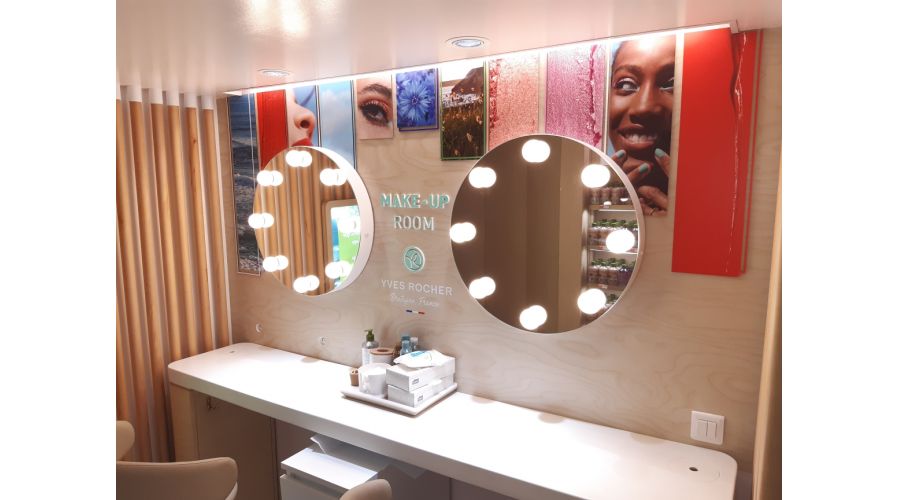 Yves Rocher / Boutique des Champs Élysées