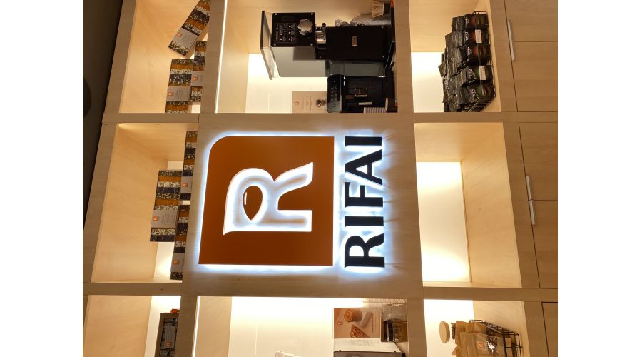 Dragon Rouge x Rifai – Ouverture 1er Magasin Français