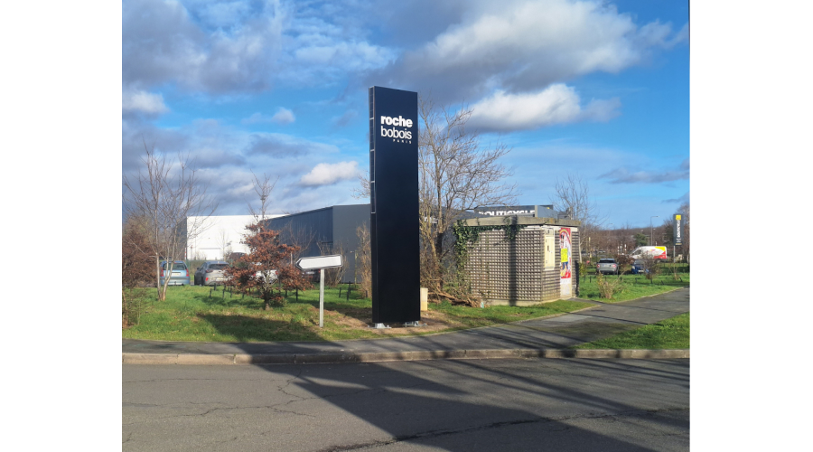TOTEM Solaire panneaux intégrés ROCHEBOBOIS