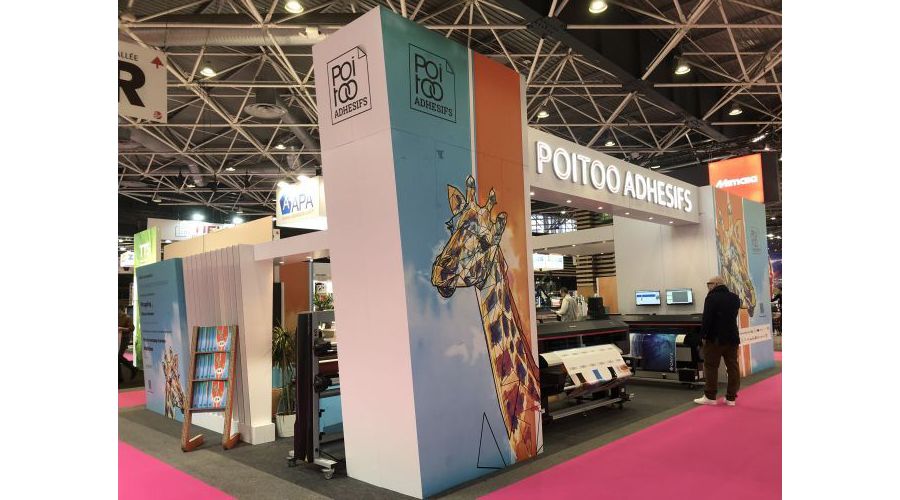 Stand d'exposition Poitoo Adhésif
