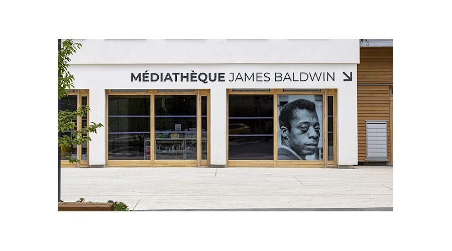Signalétique responsable pour la Médiathèque James Baldwin 