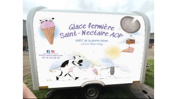 Véhicule Gaec de la Pierre Bleue 