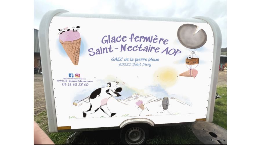 Véhicule Gaec de la Pierre Bleue 