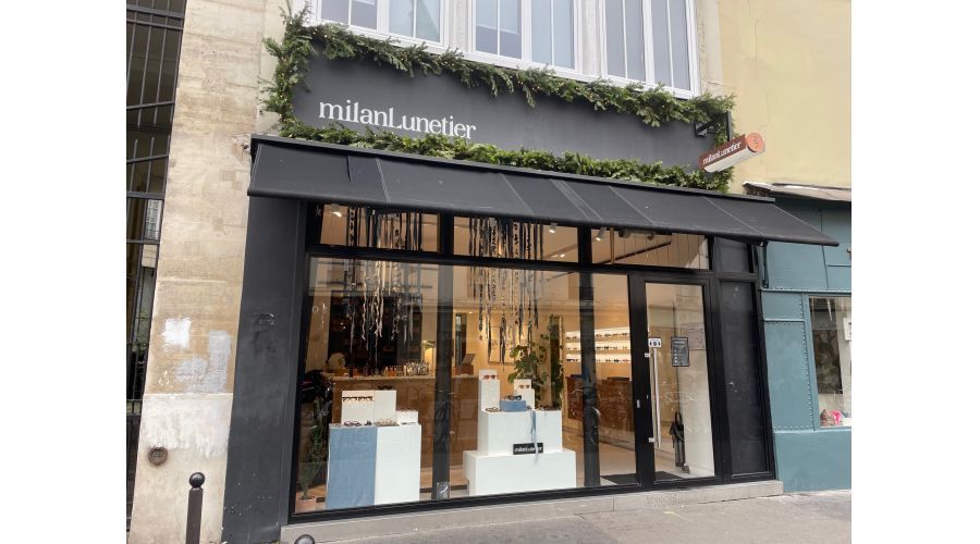 Drapeau lumineux Milan Lunetier