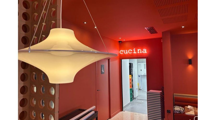 Néons + Enseignes lumineuses 