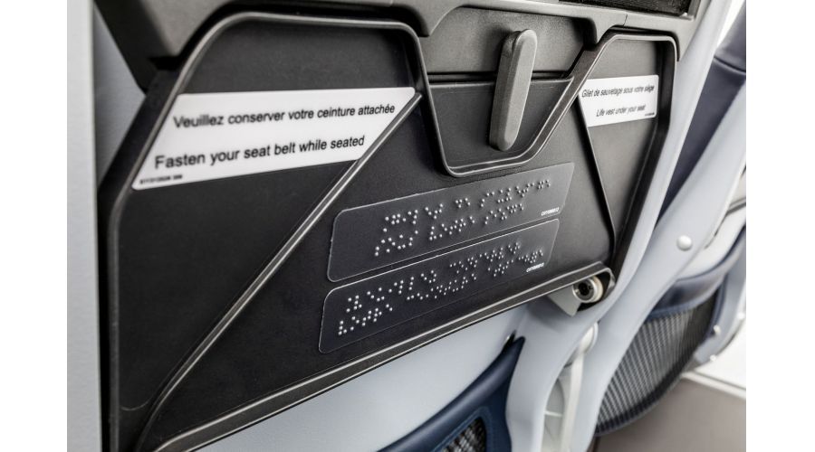 SIGNALETIQUE BRAILLE ATR AIR CORSICA